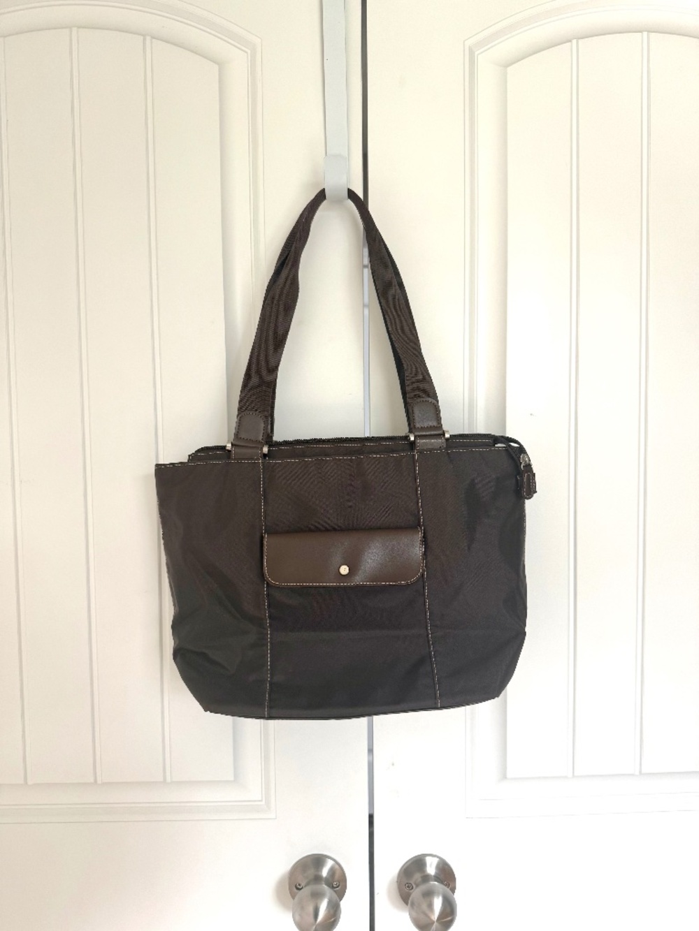 Liz Claiborne Brown Nylon Tote Shoulder Bag Lightweight Work Travel